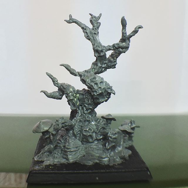 New sculpt of The Tree Of Lost Souls. #miniaturesculpting #sculptingminiatures #treeofwoe #dungeonsanddragons #oldhammer #nurgle #hauntedoak #rpg #tabletop #horror #fantasyart
