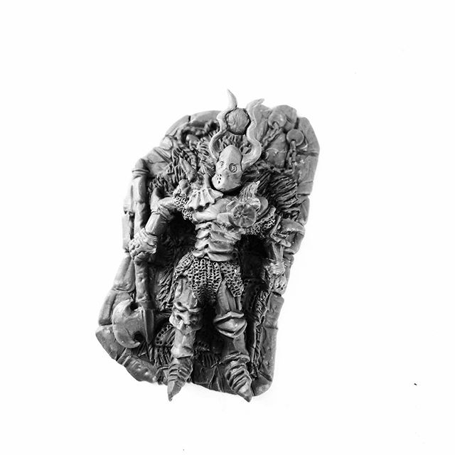 A recent sculpt for Ye Alchemist miniatures - a wounded Chaos warrior. #chaos #warhammer #dungeonsanddragons #sculptingminiatures #fantasyart #antihero #tabletopgames