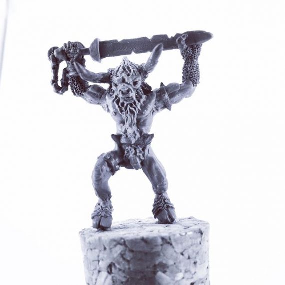 New Minotaur miniature sculpt. 50mm tall to the top of the sword. #28mm #sculptingminiatures #warhammer #oldhammer #dungeonsanddragons #greenstuff #fantasyart #greekmythology